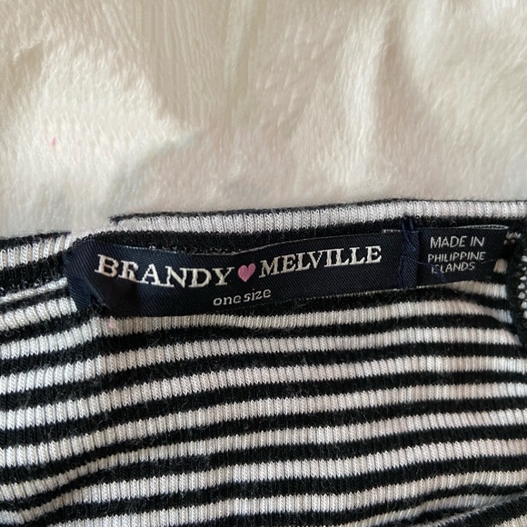 🔆SALE Brandy Melville Tank - Picture 2 of 2